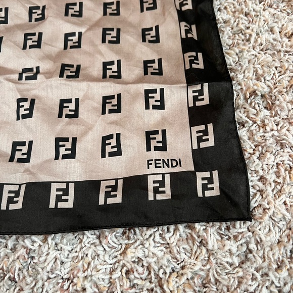 FENDI brown and tan monogram bag scarf - Picture 5 of 7